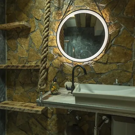 Onore Dell 2 Sa Djakuzijem Ξενοδοχείο 4*