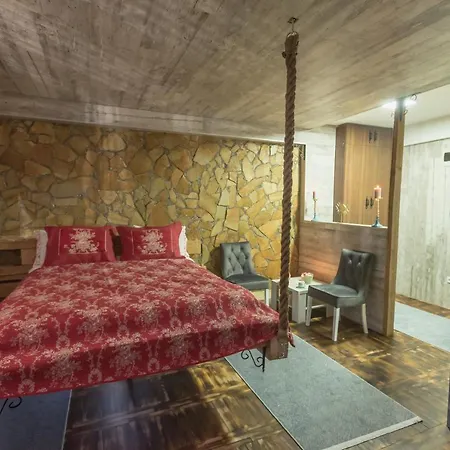 Onore Dell 2 Sa Djakuzijem 4*