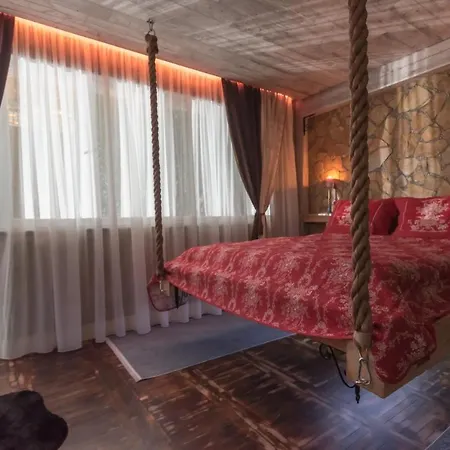 Onore Dell 2 Sa Djakuzijem Hotel Banja Koviljača