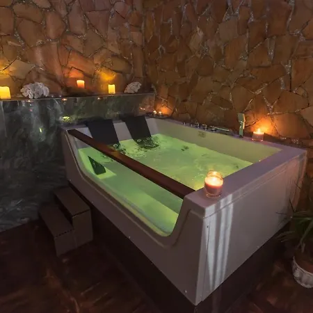 Onore Dell 2 Sa Djakuzijem Hotel Banja Koviljača